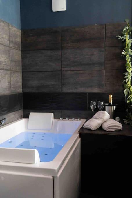 Appartement Loveroom En Aparte