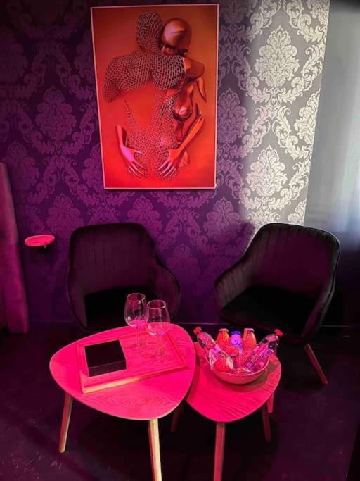 Loveroom En Aparte * Caen